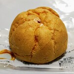 LAWSON - 大きなツインシュー138円 ジョージアエメマン132円
