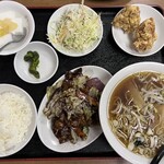 台湾美食屋小楽 - 回鍋肉定食980円