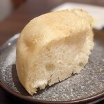 リストランテ コジィ コジィ - 天然酵母の自家製パン