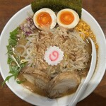 ヤマネコ軒 - 魚介醤油＋味玉＋カツオ＋もやし増し