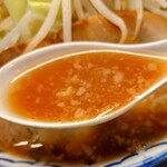 Nidaime Hama Hachi Dou - 特製醤油豚骨らーめん、麺300g、野菜マシ、ニンニク普通、背脂普通のスープ