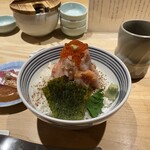 日本橋海鮮丼 つじ半 - 