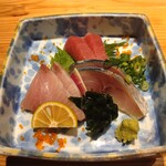 魚・天ぷら いちえ - マグロ　ぶり　しめ鯖