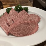 焼肉 房家 - 