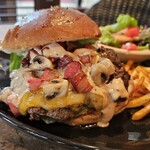 青山Indigo - ボリューム感たっぷり