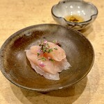 焼鳥 谷口 - ムネ肉　お刺身