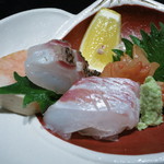 造り　鯛と赤貝の紅白　鮟肝と供に