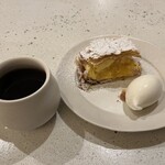 NALA - 淹れたてコーヒー・甘夏のミルフィーユと作り立てアイス