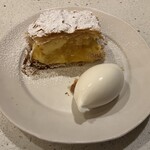 NALA - 甘夏のミルフィーユと作り立てアイス