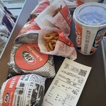 Ａ＆Ｗ - 