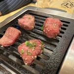 Oosaka Yakiniku Horumon Futago - 