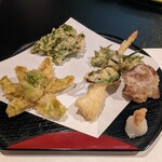 郷土料理ともん - フキノトウ、キクラゲ、ノビル、菜の花、自然薯大葉巻き