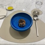 Maison DIA Mizuguchi - 食べられるスモークシャボン玉・名古屋コーチン卵のポーチドエッグ・北海道産インカの目覚め・トリュフをすりおろして