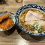 斗香庵 OJIMA - 中華そば¥710 チャーシュー増し¥200 タレカツ丼¥220