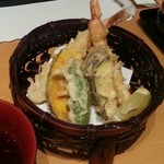 美々卯 - うどんすきコースなにわ(4500円)⇒三種盛り、天ぷら、うどんすきです。