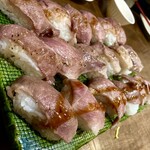 秋葉原 肉寿司 - 