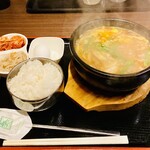 韓国料理マニト  - 