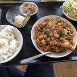 好香 - 鶏肉の辛味炒め定食