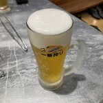 焼肉 山水 - まずは、のビール