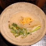日本料理 柳燕 - 田酒の粕汁にも七味