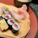 しほう田 - にぎり鮨ランチ … ¥1,300円（税込）