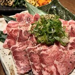 はなぶさ精肉店 - 