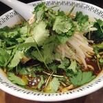 スパイス・ラー麺 卍力 秋葉原店 - スパイス・パクチーラー麺1130円(税込)