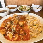 中國麺飯食堂 祥龍房 - 
