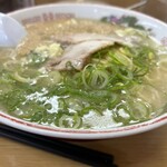 江ちゃんラーメン - スープ側
