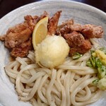 ザンギも美味しいうどん専門店 一久 狸小路本店 - おやこぶっかけ