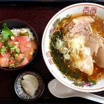 呑み食い屋 纏 - 