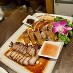 Etsukou Bishoku - 肉四種盛り