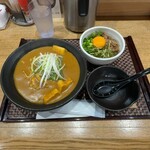 Itoshou - ランチ限定　カレーうどん+台湾丼セット