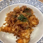 天ぷら いせ - ランチ、上定食の最後のかき揚げは、丼にすることもできます。