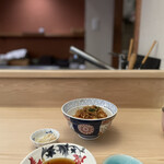 天ぷら いせ - ランチ、上定食のかき揚げを丼で。