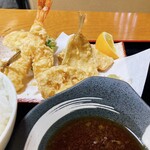 Tempura Kappou Ikeda - 天ぷら定食、1,000円。