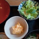 ろばた 旬菜 ねぶ家 - 玉子ポテトサラダ、サラダ