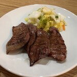 牛たん料理 閣 - 牛タン定食（4枚切り）