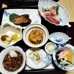 若松屋 村井六助 - 夕食膳