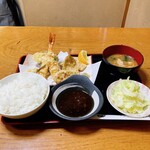 天ぷら割烹 いけだ - 天ぷら定食、1,000円。