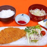 食亭つかさ - 学生団体様限定「学食とんかつ定食」＠970（税込）