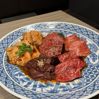 渋谷焼肉 かみ山 - 