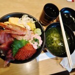 海鮮食堂とみうら亭 - 