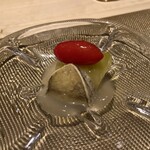 すし みむろ - 蒸し鮑と冬瓜とトマト