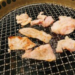 焼肉 けんたま家 - 