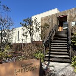 La maison HITOTOKI - 一階にパーキングがあります　パーキングから店内へはエレベーターもあります