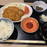 炭火焼 鰻のうな輝 - 