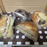 ヤミー ベーカリー - 