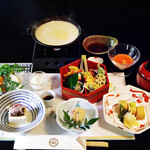 澤乃井ままごと屋 - 華コ－ス　4,500円（税込）お料理の内容は季節により異なります。　　　