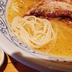 ラーメンゆれる - 麺ズーム